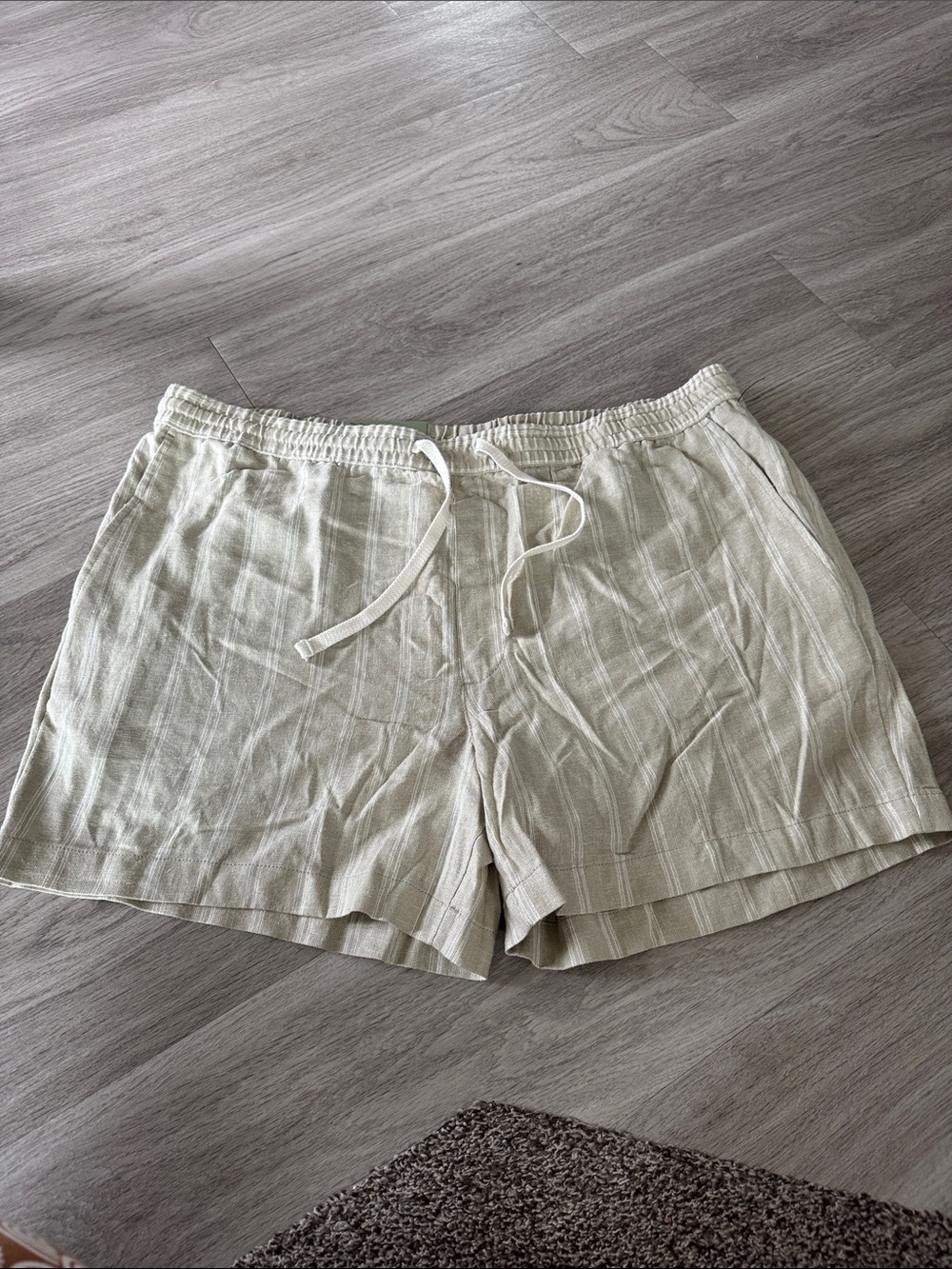 Goodfellow & Co Light Cream Linen-Blend Men's Drawstring Shorts